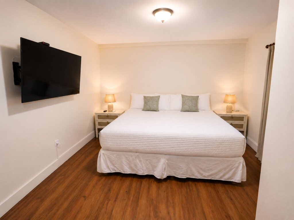 Soléa King Room bed